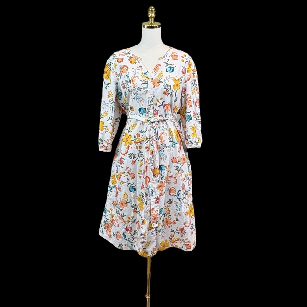 Woman’s Croft & Barrow floral button front tie waist dress size L